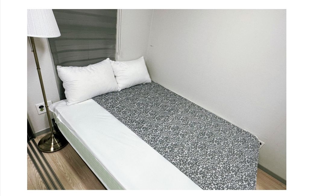 국산 에일리 전기장판 고급형 대 135x180/전기장판/전기요/장판/겨울장판/거실장판/침대전기장판/침대전기