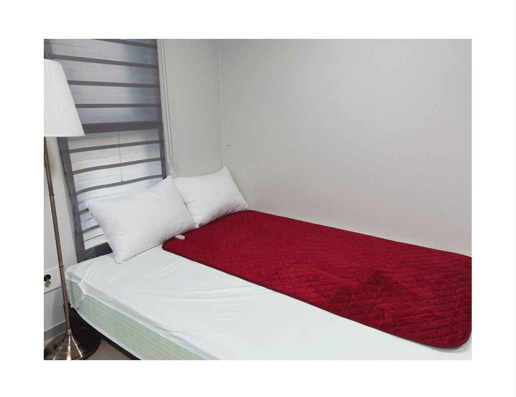 국내산 슈퍼파인 전기장판 와인계열 고급형 대 135x180/전기장판/전기요/장판/겨울장판/거실장판/침대전기