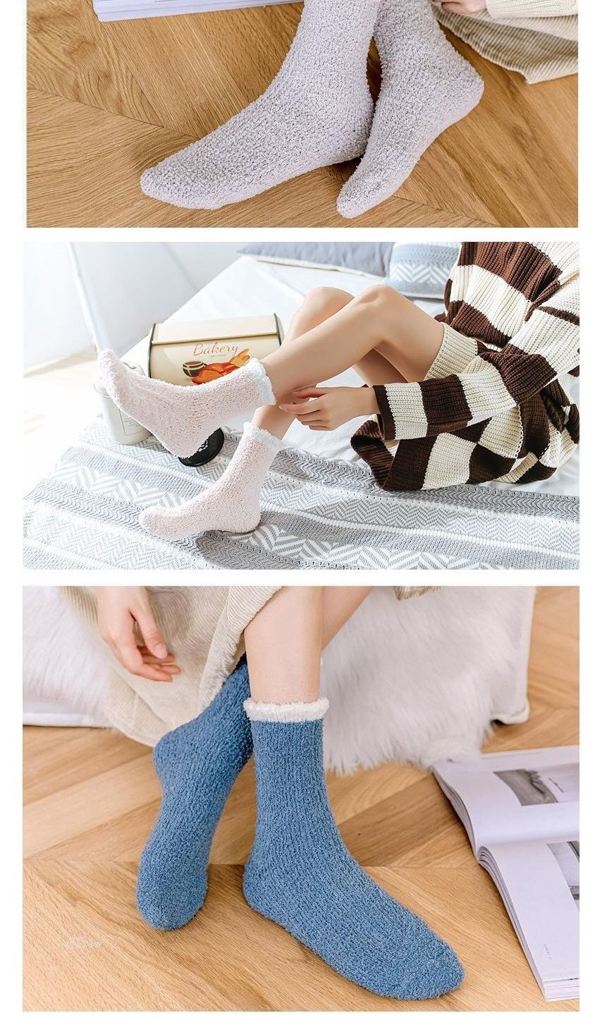 잔솔 여성 극세사 수면 양말 캐주얼양말 겨울양말 패션수면양말 수면양말 양말 패션양말 숙녀수면양말 디자인양말 보온양말 따뜻한양말