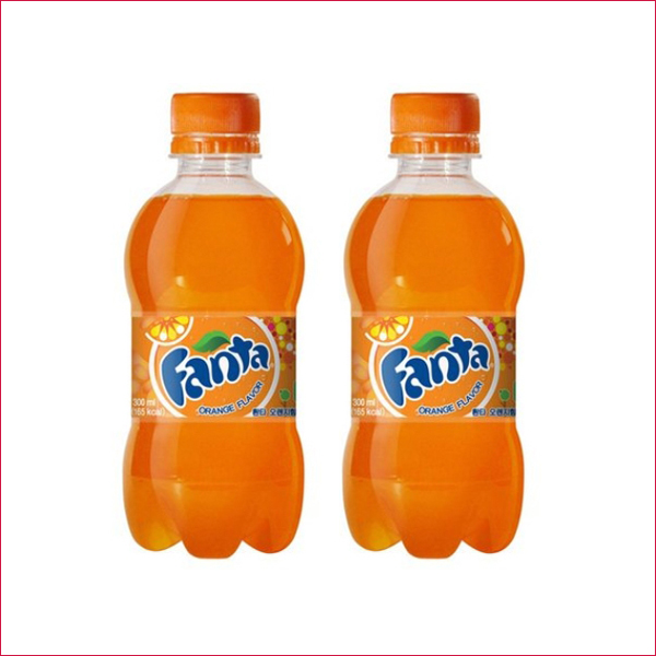 환타 오렌지향 300mlx24펫 음료 음료수 탄산음료 탄산음료수 맛있는음료 맛있는음료수 맛있는탄산음료 맛있는탄산음료수 과일맛탄산음료
