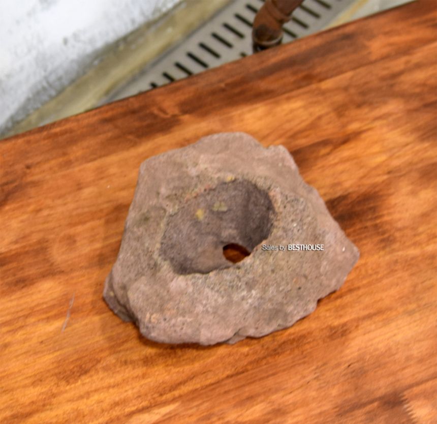 석부작용 화산석 (2호.중) 약 15cm/화분/정원용품/홈가드닝용품/분재화분/분재용화분/낮은화분/낮은분재화