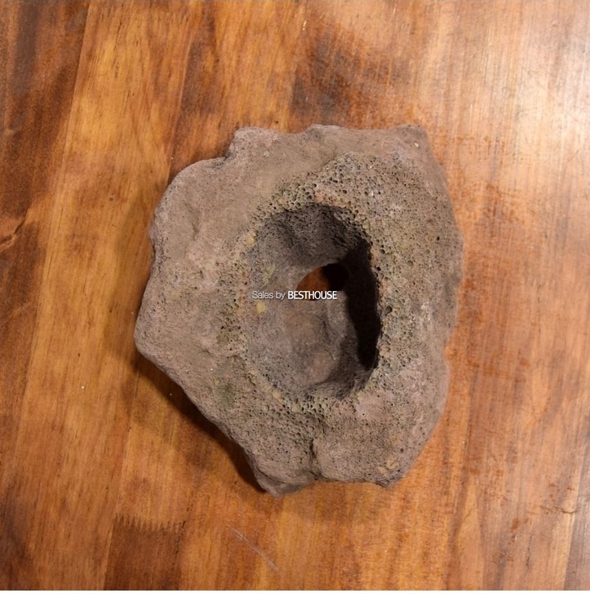 석부작용 화산석 (2호.중) 약 15cm/화분/정원용품/홈가드닝용품/분재화분/분재용화분/낮은화분/낮은분재화