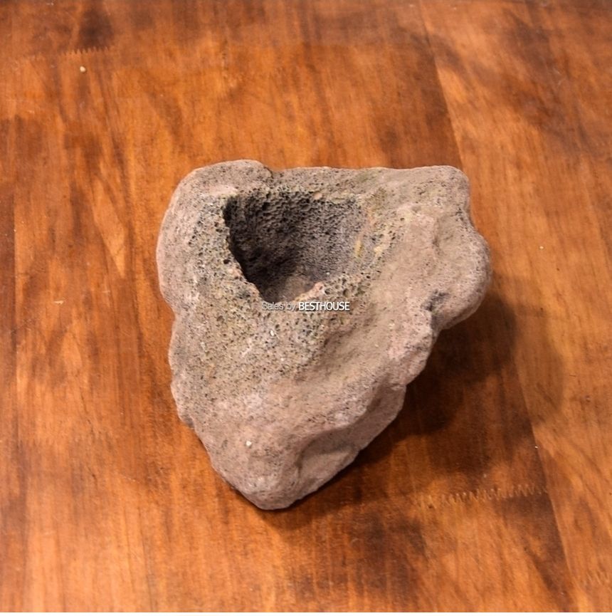 석부작용 화산석 (2호.중) 약 15cm/화분/정원용품/홈가드닝용품/분재화분/분재용화분/낮은화분/낮은분재화