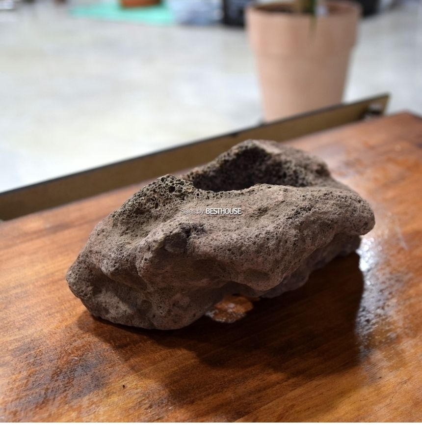 석부작용 화산석 (2호.중) 약 15cm/화분/정원용품/홈가드닝용품/분재화분/분재용화분/낮은화분/낮은분재화
