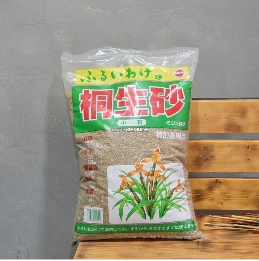 (동생사 18L (소립)) 동생사 18L 다육이.야생초.분재.동양란 분갈이 흙/흙/원예용흙/원예흙/원예용품/식물