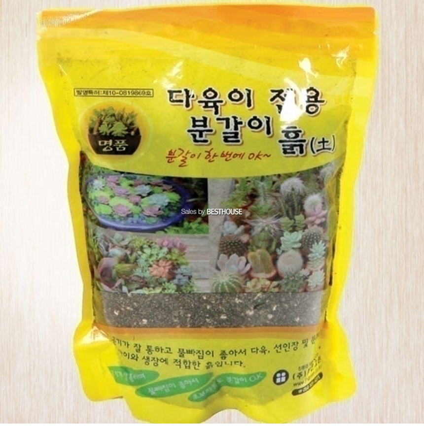정한 다육이 전용 분갈이 흙 (선인장 사용가능) 5.5L