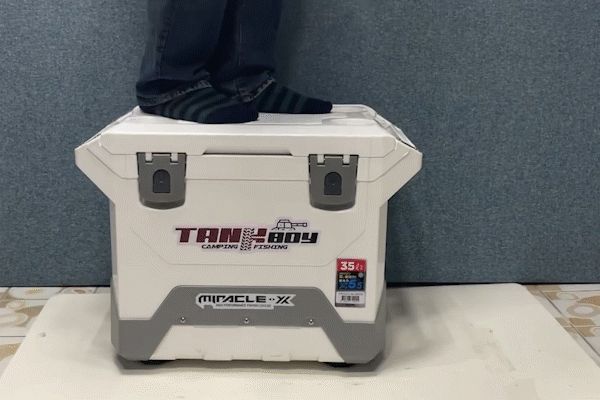 미라클X 탱크보이 아이스박스 35L SIC-W035TB 캠핑 아이스박스 낚시용아이스쿨러 아이스쿨러 야외용아이스박스 보냉박스 아이스보관박스 캠핑용아이스박스 캠핑용아이스쿨러 쿨러박스 아이스쿨러박스