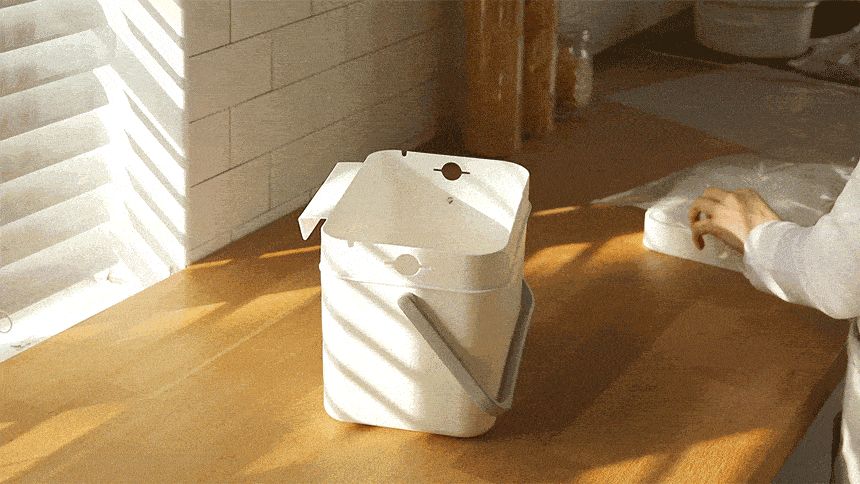 걸이형 쓰레기통 4L (전용봉투 20매 포함) 쓰레기통 휴지통 걸이형쓰레기통 걸이형휴지통 걸이쓰레기통 걸이휴지통 부착형쓰레기통 부착형휴지통 주방쓰레기통 주방휴지통 싱크대쓰레기통 싱크대휴지통