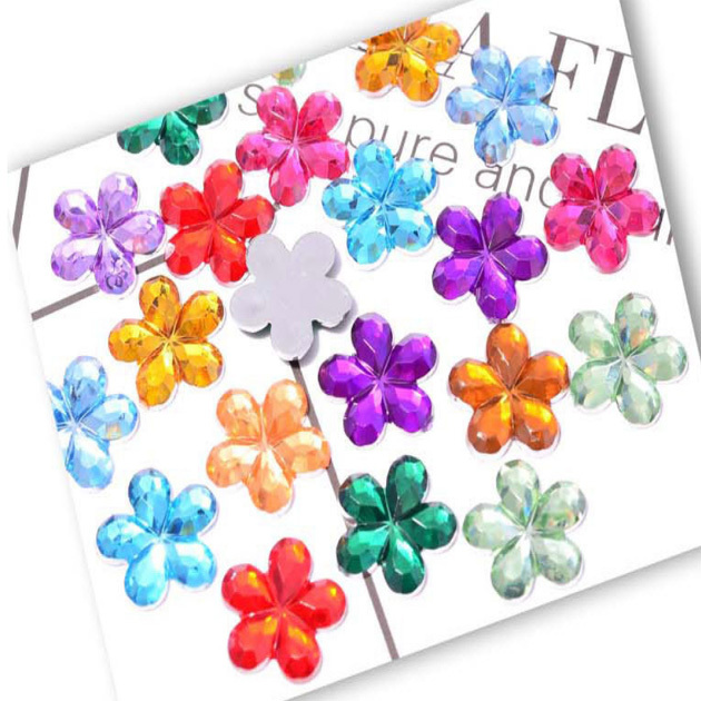 꽃모양 큐빅 보석 약 2000개 대용량 아크릴큐빅/아크릴큐빅/꽃모양/모양비즈/꽃모양비즈/아크릴비즈/큐빅비
